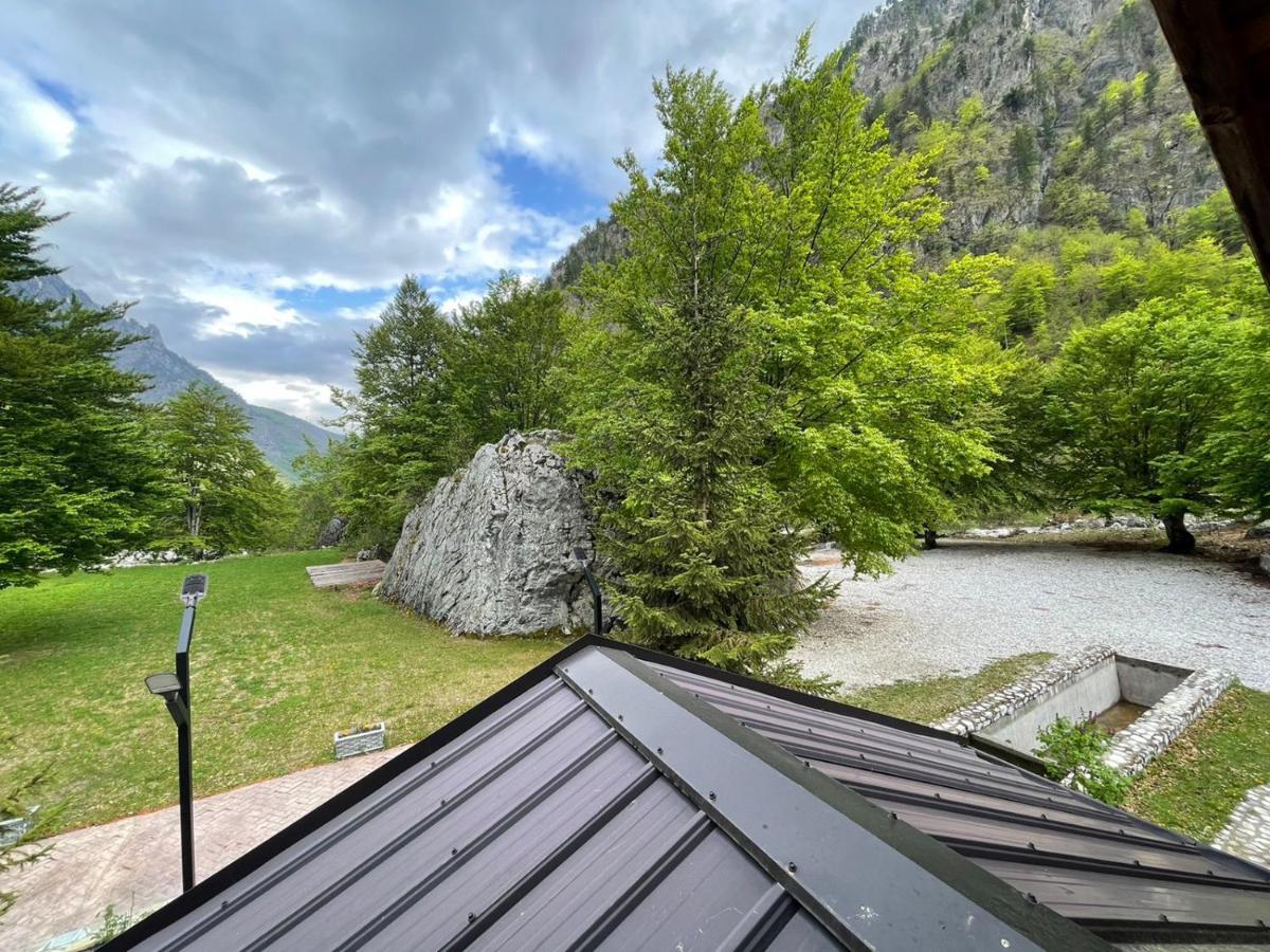 Hotel Bujtine-Restorant Rilindja Valbone Exteriér fotografie