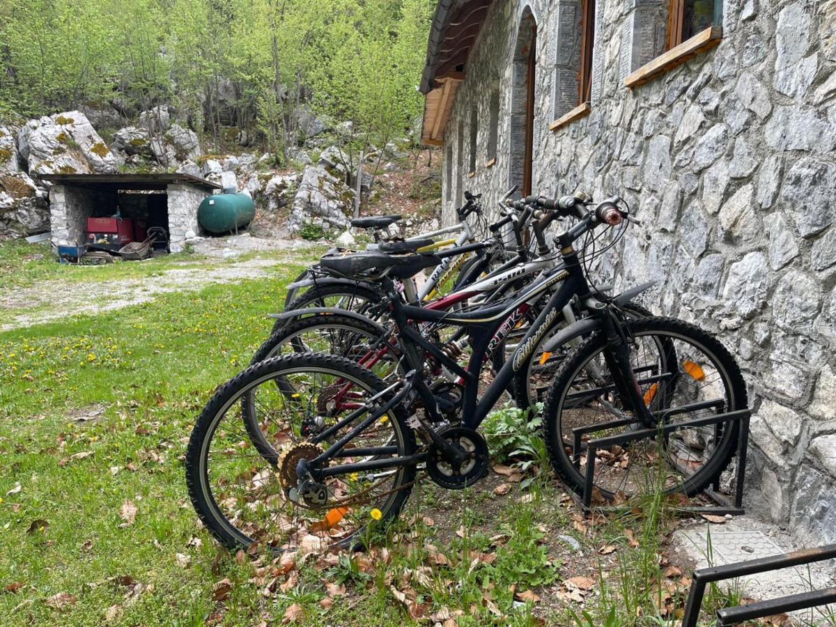 Hotel Bujtine-Restorant Rilindja Valbone Exteriér fotografie