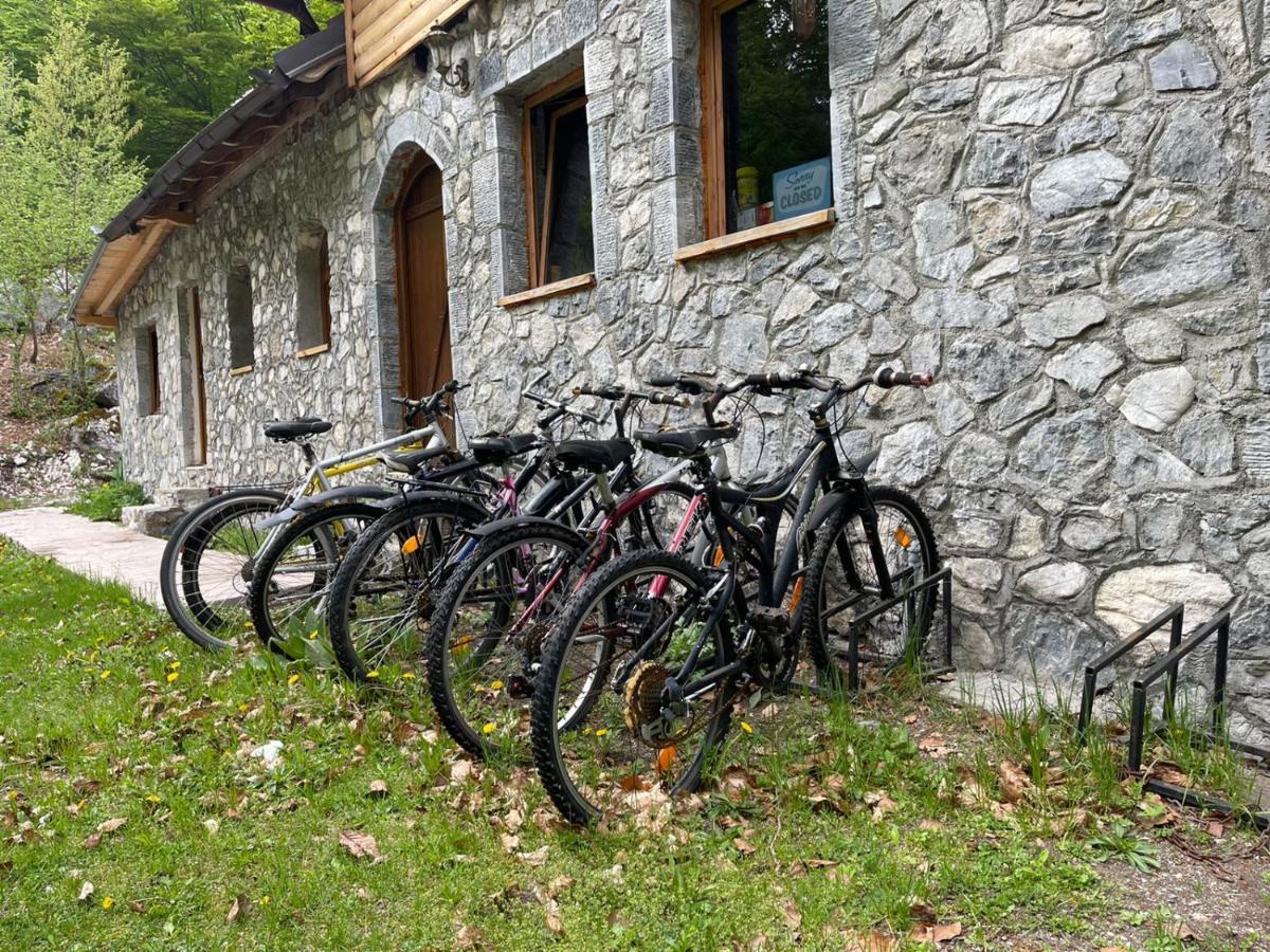 Hotel Bujtine-Restorant Rilindja Valbone Exteriér fotografie